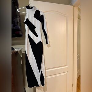 Chic Black and White Geometric Dress